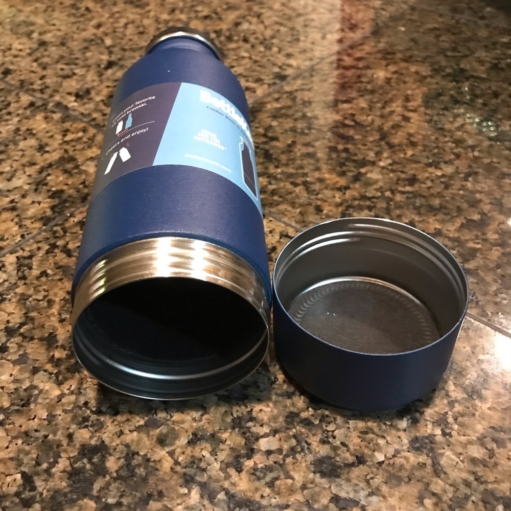 NWT Bottle keeper! - Picture 3 of 3